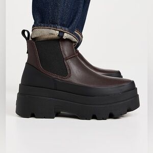 UGG Brisbane Waterproof Platform Chelsea Boot - Cedar - Women’s 10M